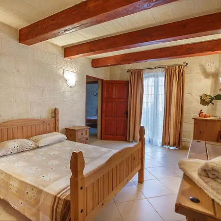5 Bedroom With Private Pool & Views Σπίτι διακοπών *